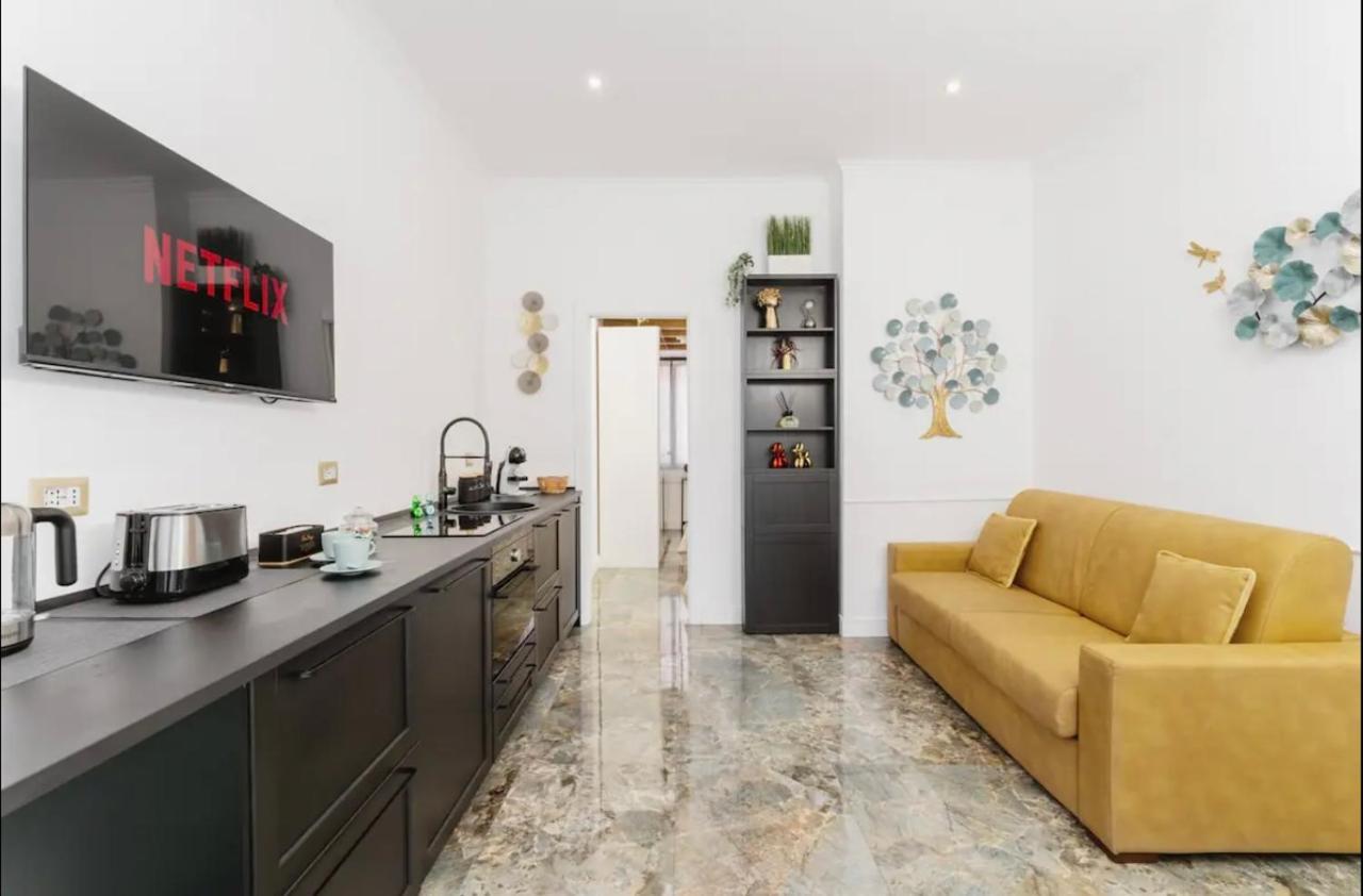 Apartment Pav Rom